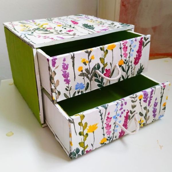 https://thefabhome.com/wp-content/uploads/2021/06/18_Ways-to-Organize-with-Cardboard-Boxes.jpg
